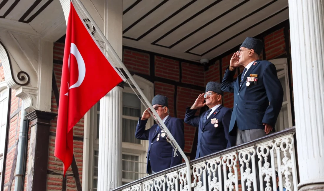 Bursa’nın Yunan işgalinden kurtuluşunun 104’üncü yıl dönümü kutlamaları Orhangazi Parkı’nda