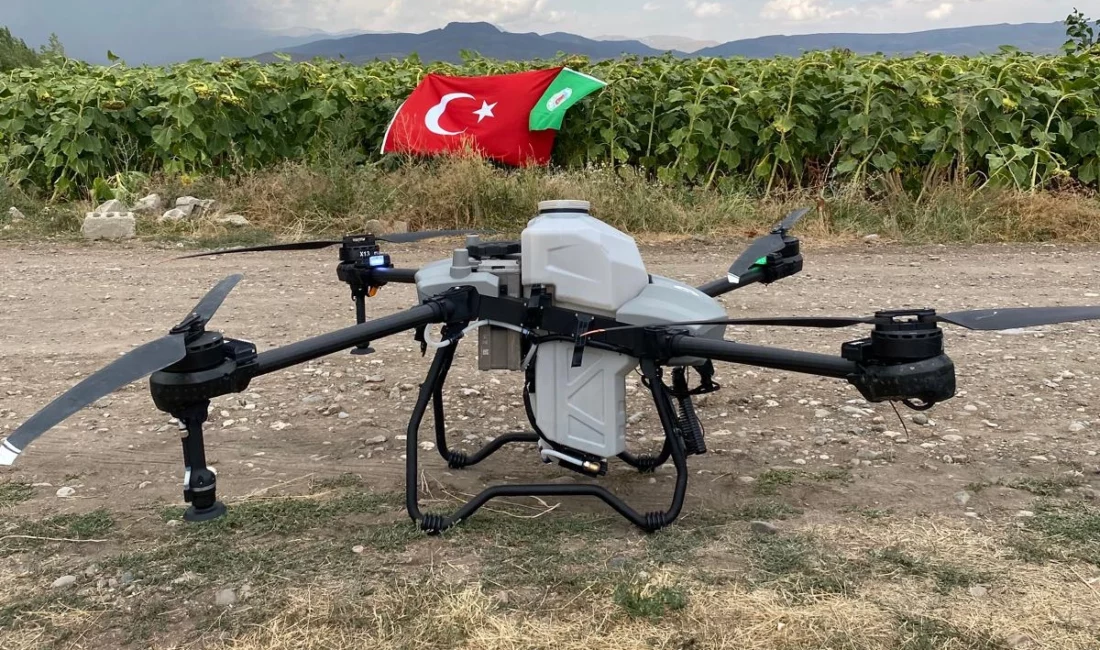 Ağrı Ziraat Odası tarafından hayata geçirilen “Zirai Drone İlaçlama Projesi”