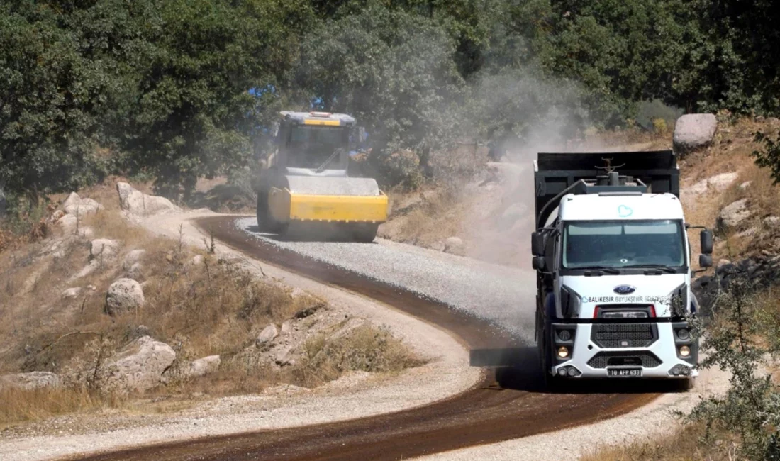Balıkesir Büyükşehir Belediyesi, Dursunbey’in Davutlar ve Göbül kırsal mahallelerini bağlayan