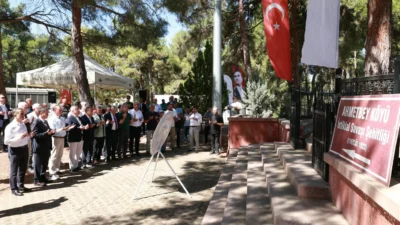 Bursa’nın düşman işgalinden kurtuluşunun 104’üncü yıl dönümü dolayısıyla Osmangazi Belediyesi,