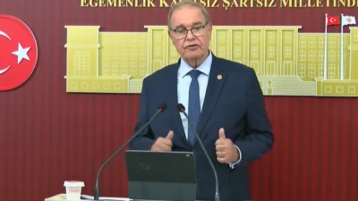 CHP Grup Başkanı Faik Öztrak, fon piyasasında yaşanan gelişmelerin tüm
