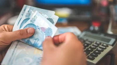 Finansal Hizmetler Güven Endeksi (FHGE), eylülde bir önceki aya göre