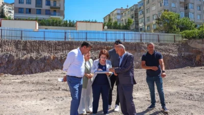 İstanbul Maltepe Belediye Başkanı Mimar Esin Köymen, Zümrütevler ve Girne