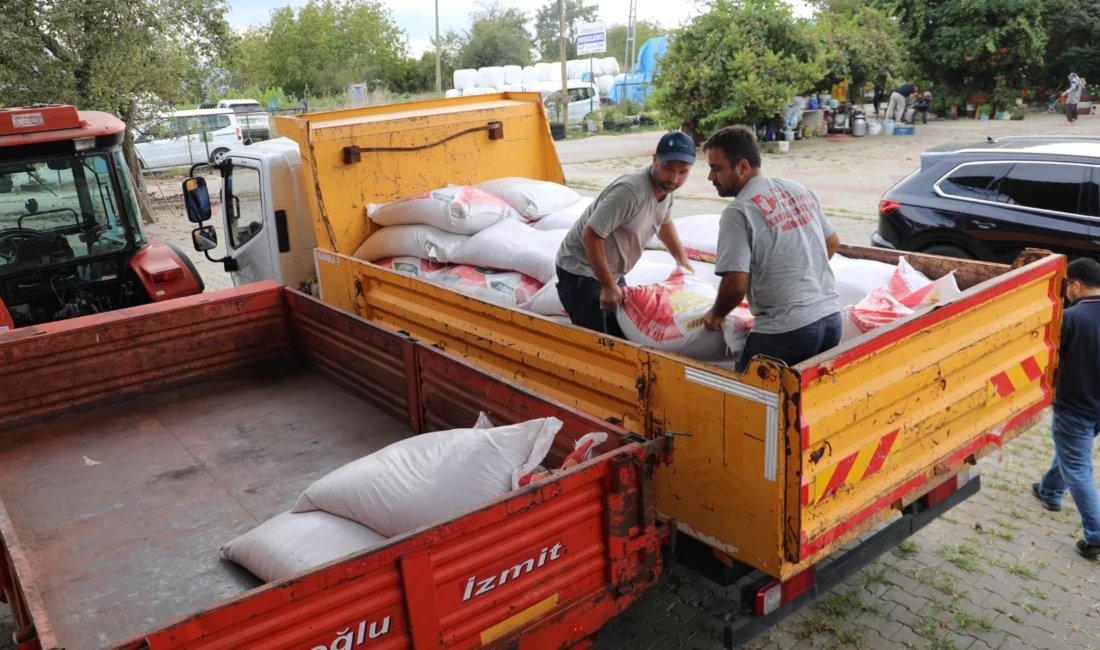 Yassıbağ ve Yenice mahallelerinde meydana gelen yangınlarda hayvanlarını, yem ve