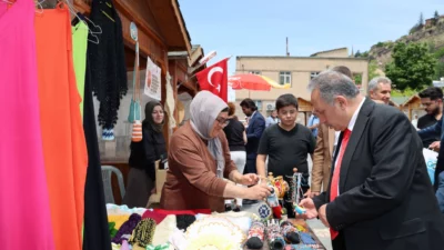 Kayseri Talas Belediyesinin kadın girişimcilere destek amacıyla Maharetli Eller Kadın