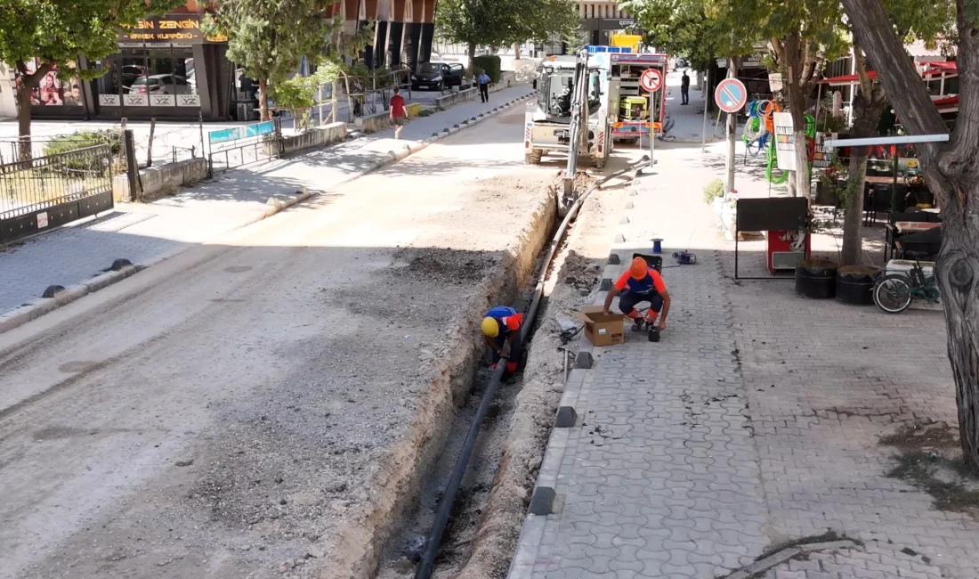 Konya Büyükşehir Belediyesi KOSKİ Genel Müdürlüğü, şehir merkezinde kullanım ömrünü