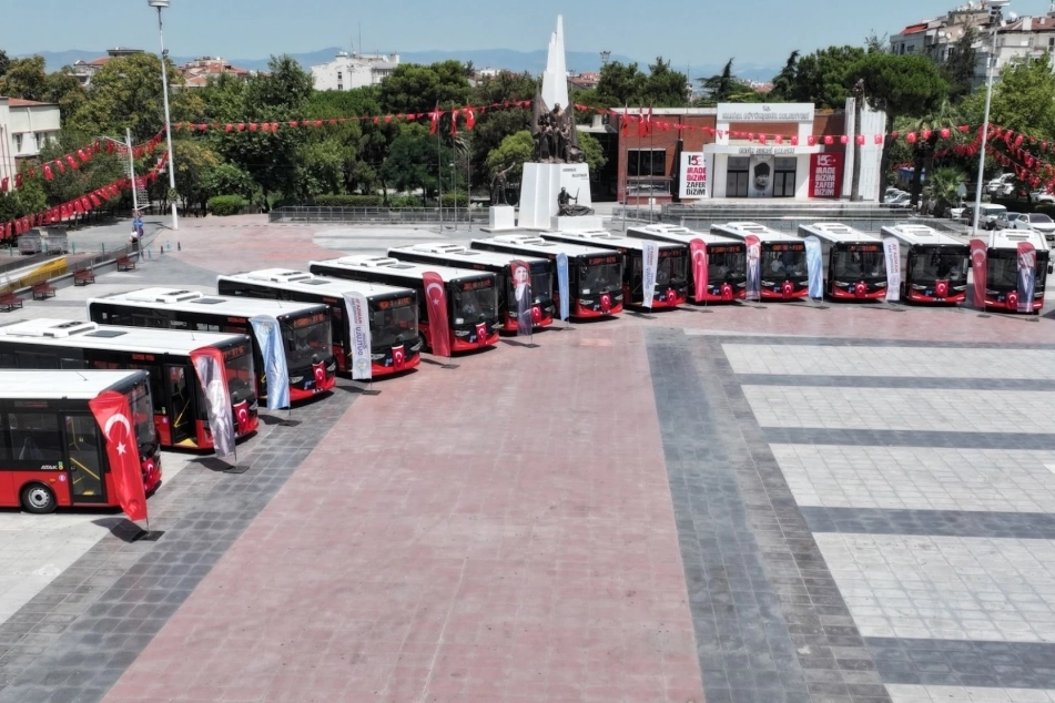 Manisa Büyükşehir Belediyesi, vatandaşlarına daha akıllı ve sürdürülebilir bir toplu