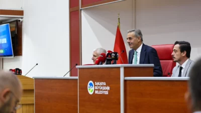 Sakarya Büyükşehir Belediye Başkanı Yusuf Alemdar, Eylül Ayı Olağan Meclisi'nde