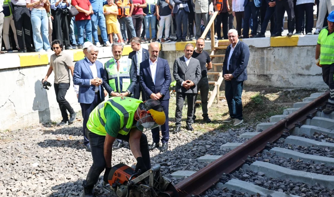 Sakarya’da şehri ikiye ayıran tren raylarını yer altına alacak üzerini