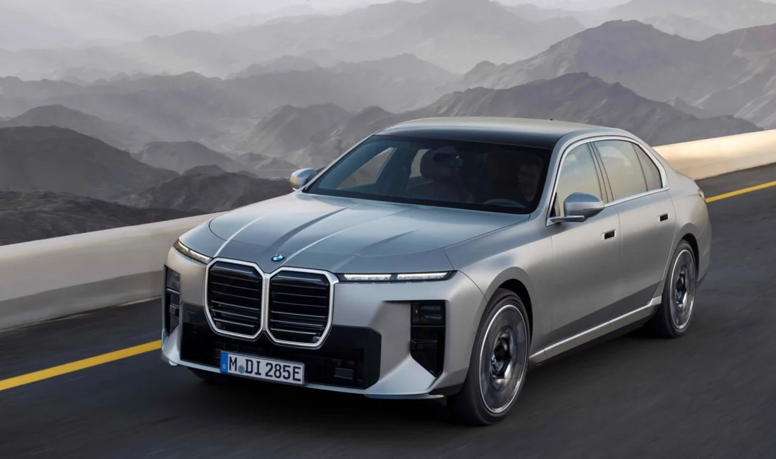 Borusan Otomotiv'in Türkiye distribütörlüğünü üstlendiği BMW’nin amiral gemisi 7 Serisi,