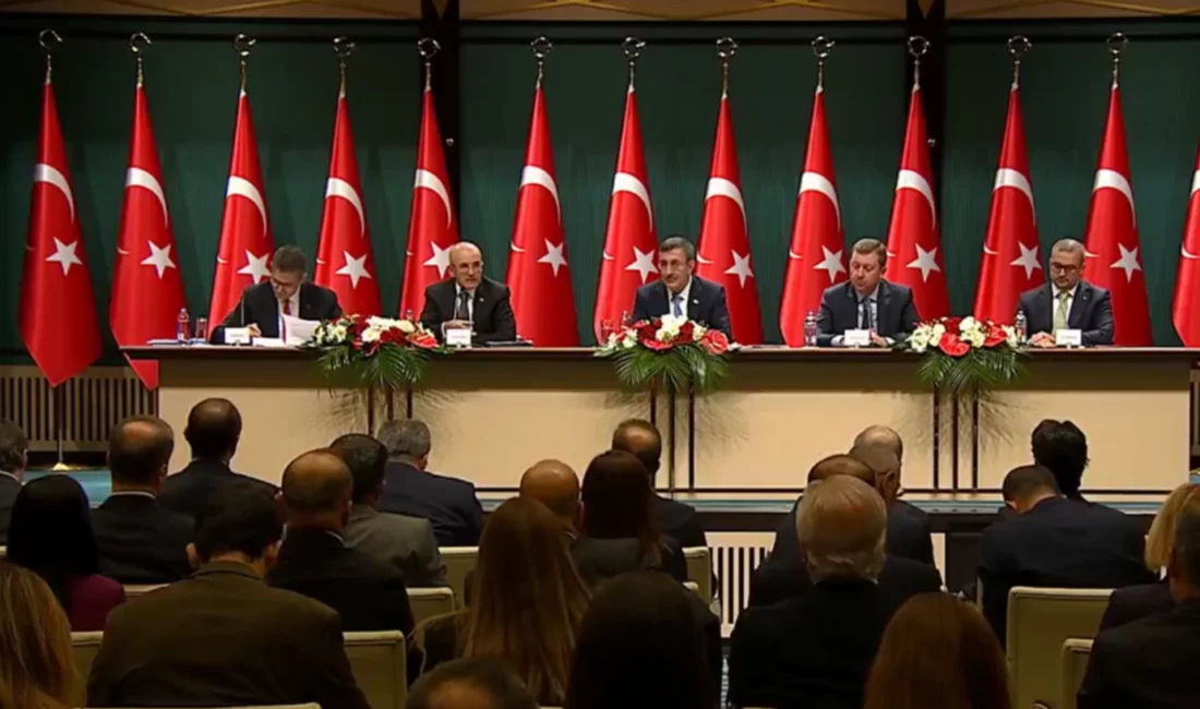 Cumhurbaşkanı Yardımcısı Cevdet Yılmaz, 2027-2029 dönemini kapsayan Orta Vadeli Program’ın