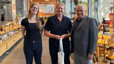 Nilüfer Belediye Başkanı Şadi Özdemir, Hollanda’nın Maastricht kentinde üretici ve