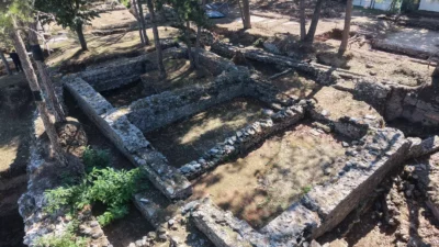 Bursa Büyükşehir Belediyesi Başkan Vekili Şahin Biba, Tophane’deki Bizans galerilerinde