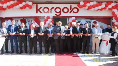 Yaşar Genç’in işletmeciliğini yaptığı KARGOİO, görkemli bir törenle kapılarını açtı.