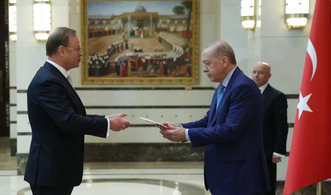 Cumhurbaşkanı Recep Tayyip Erdoğan, Cumhurbaşkanlığı Külliyesi’nde Hindistan, Mali, Hollanda, El
