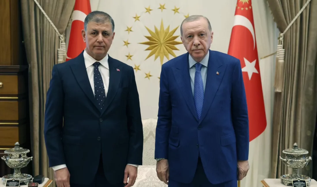 Cumhurbaşkanı Recep Tayyip Erdoğan, İzmir Büyükşehir Belediye Başkanı Cemil Tugay’ı