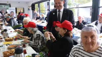 Aile ve Sosyal Hizmetler Bakanlığı tarafından 1 Ekim Dünya Yaşlılar