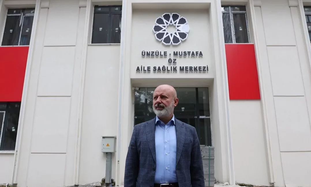 Kayseri Kocasinan Belediye Başkanı Ahmet Çolakbayrakdar, Erciyesevler Mahallesi’nde hayırseverin desteğiyle