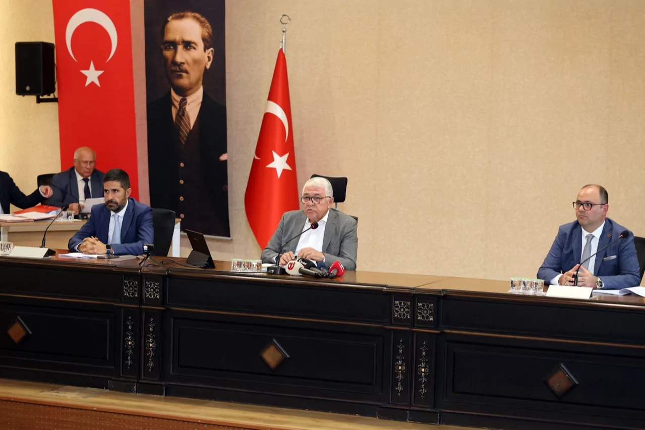 Talas Belediyesinin ekim ayı olağan meclis toplantısında ilçenin ihtiyaçlarına yönelik