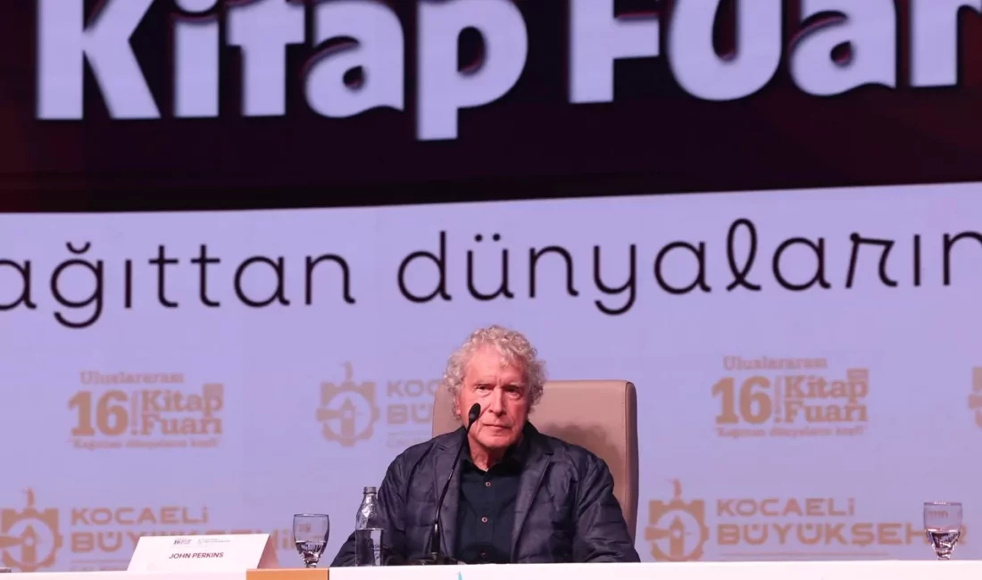 16. Uluslararası Kocaeli Kitap Fuarı’nda konuşan dünyaca ünlü Amerikalı yazar